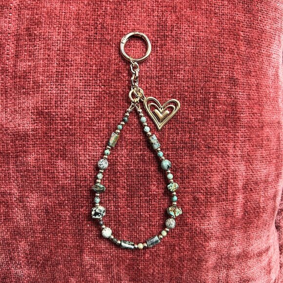 BOHO BEADED Bag Charm with Heart - Picture 4 of 9